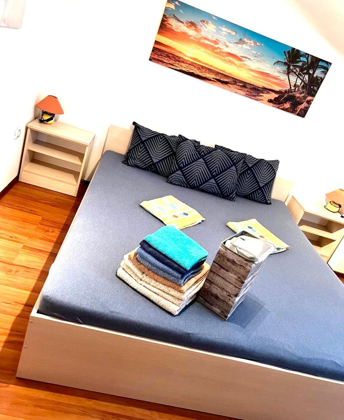 Apartman Luna Punat Bagian luar foto